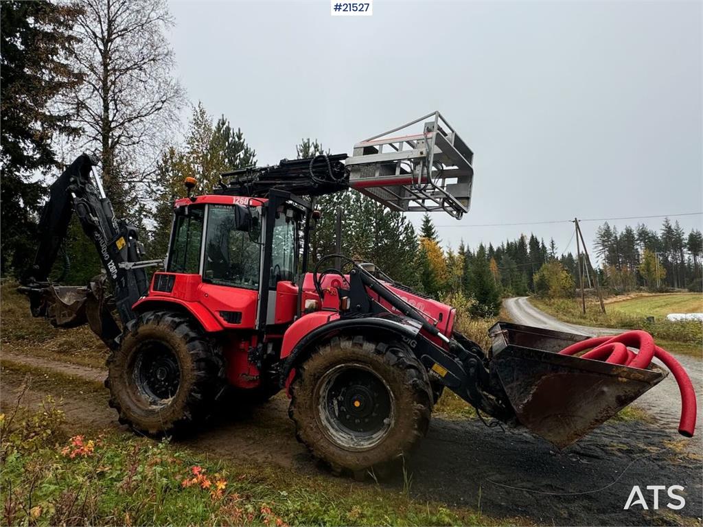 Huddig 1260B Backhoe w/ Huddig 2000 lift, tilt and sandin
