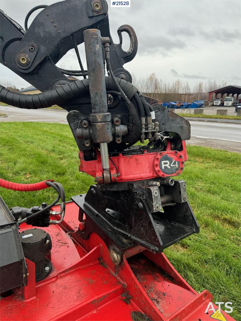 Huddig 1260C Backhoe w/ Palfinger crane, Lift, rototilt a