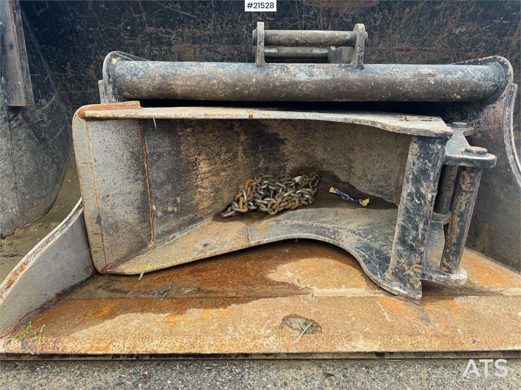 Huddig 1260C Backhoe w/ Palfinger crane, Lift, rototilt a