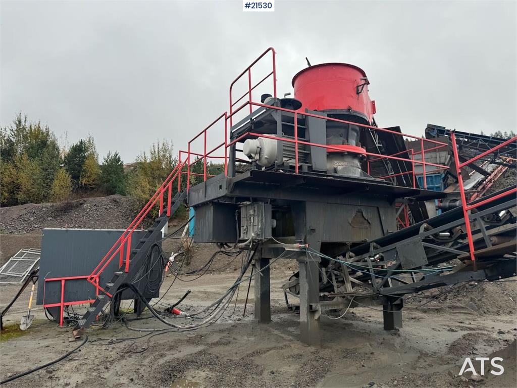 Svedala Arbrå 1336 spindle crusher with parts crusher.