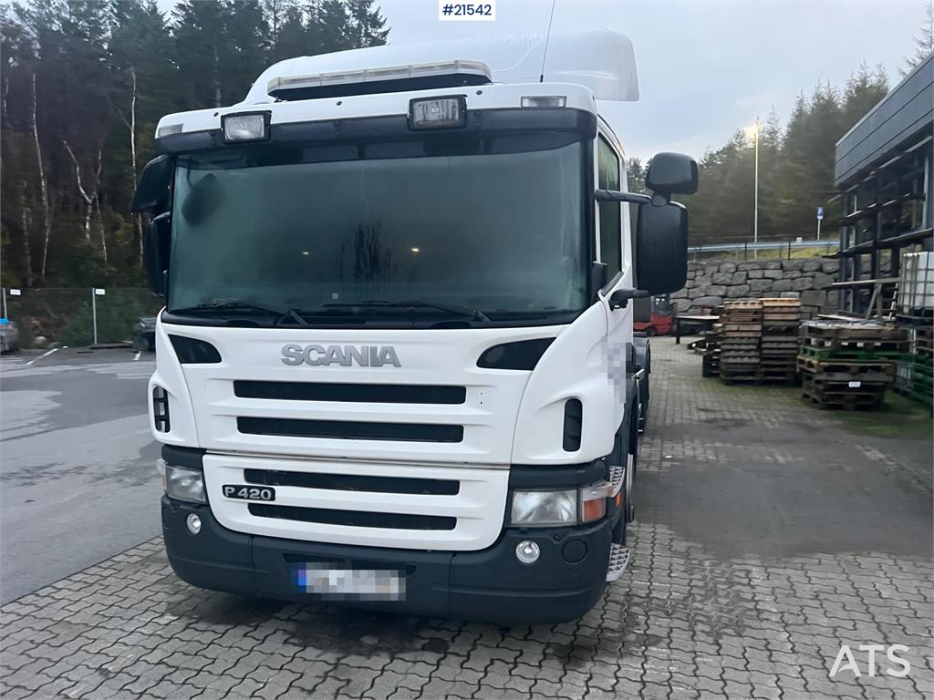 Scania P420 6x2 chassis w/ lift repair object