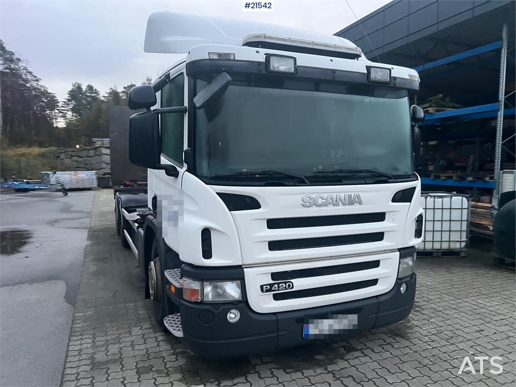 Scania P420 6x2 chassis w/ lift repair object