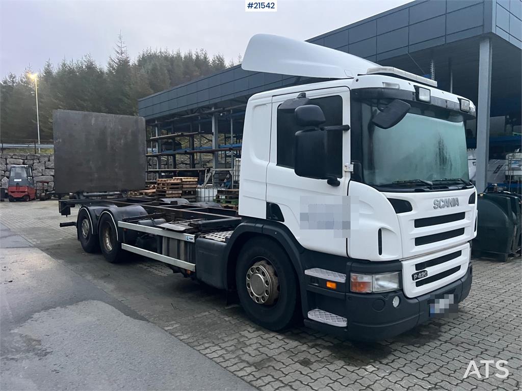 Scania P420 6x2 chassis w/ lift repair object