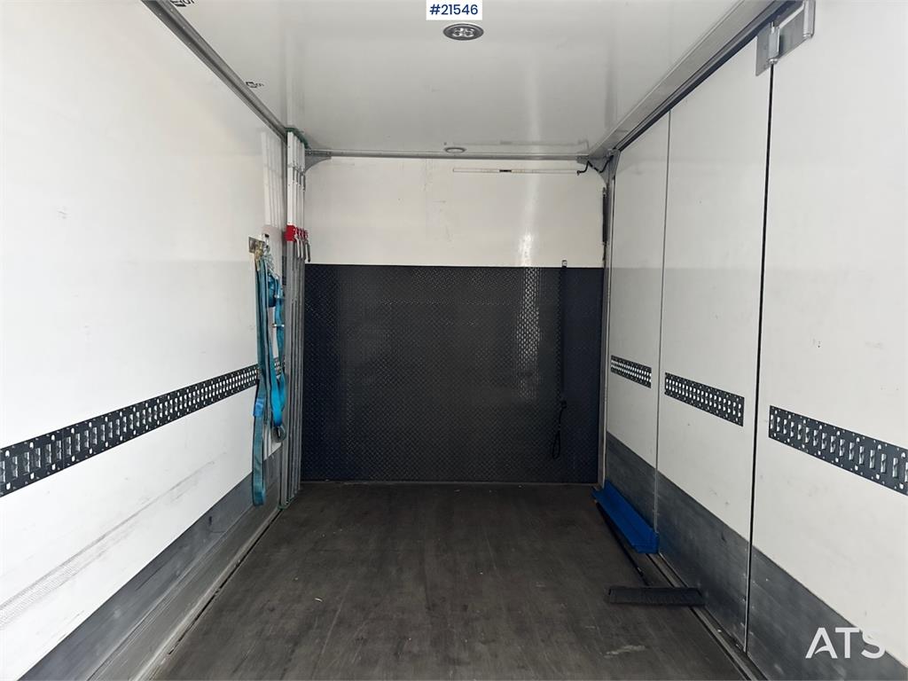 Mercedes-Benz Actros 1833 4x2 Box truck w/ Full side opening.
