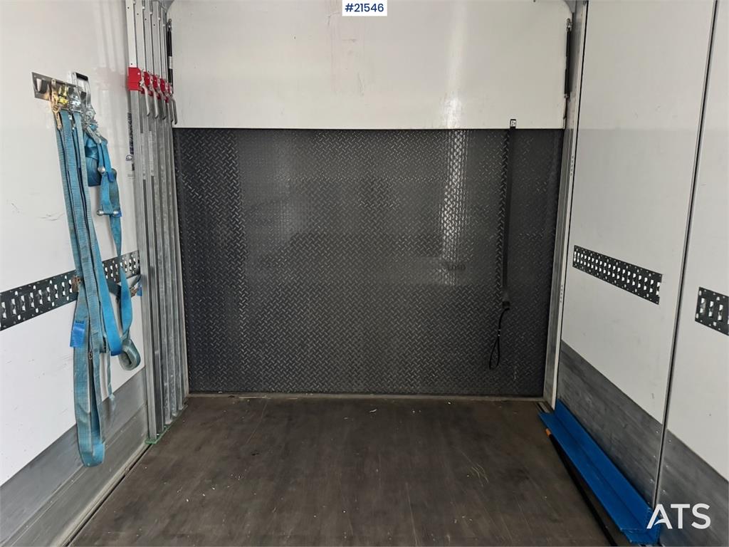Mercedes-Benz Actros 1833 4x2 Box truck w/ Full side opening.