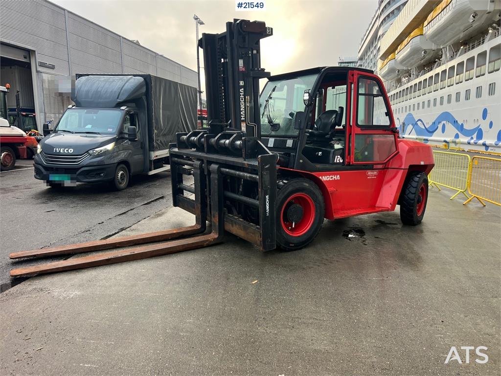 Hangcha CPCD120 Forklift w/ hydraulic forks, side shift an