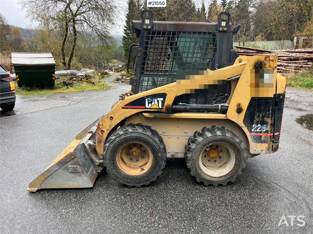 CAT 226