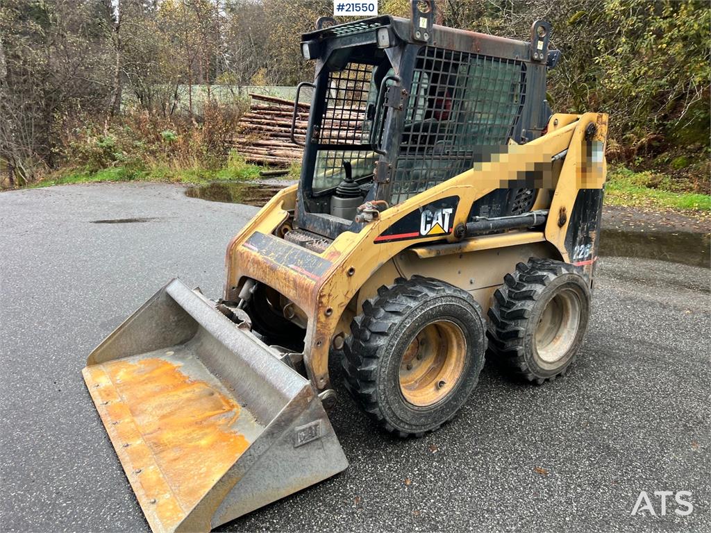 CAT 226
