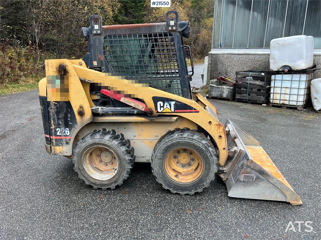 CAT 226