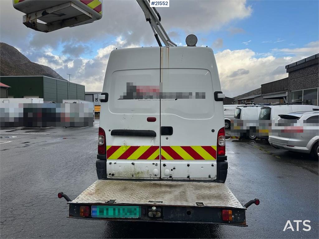 Renault Master lift truck w/ France Elevateur lift basket.