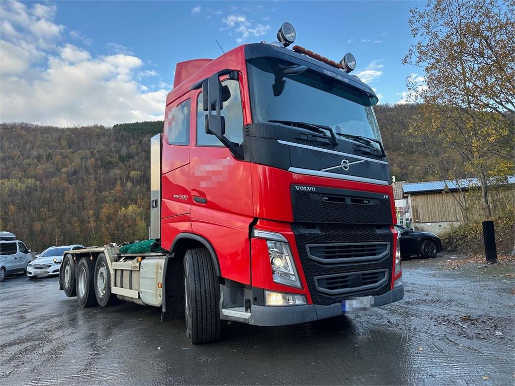 Volvo FH 500 hook truck 8x2 w/ 21 t hook. WATCH VIDEO.