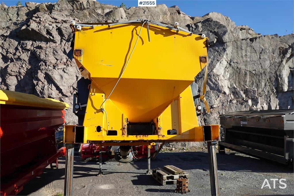 Schmidt Stratos B70-36 sand spreader with control panel