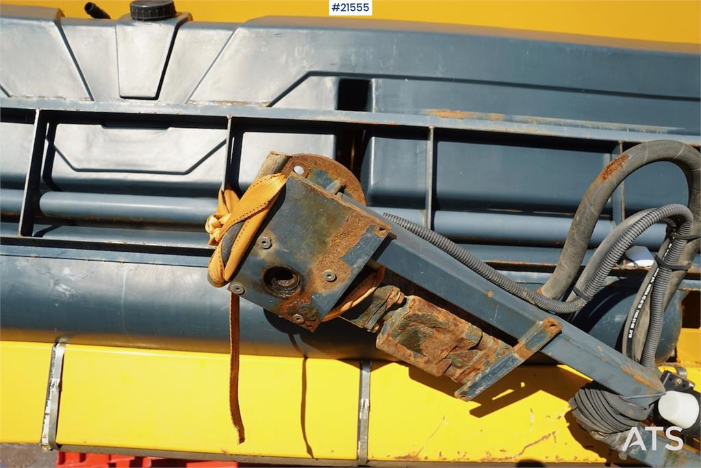 Schmidt Stratos B70-36 sand spreader with control panel