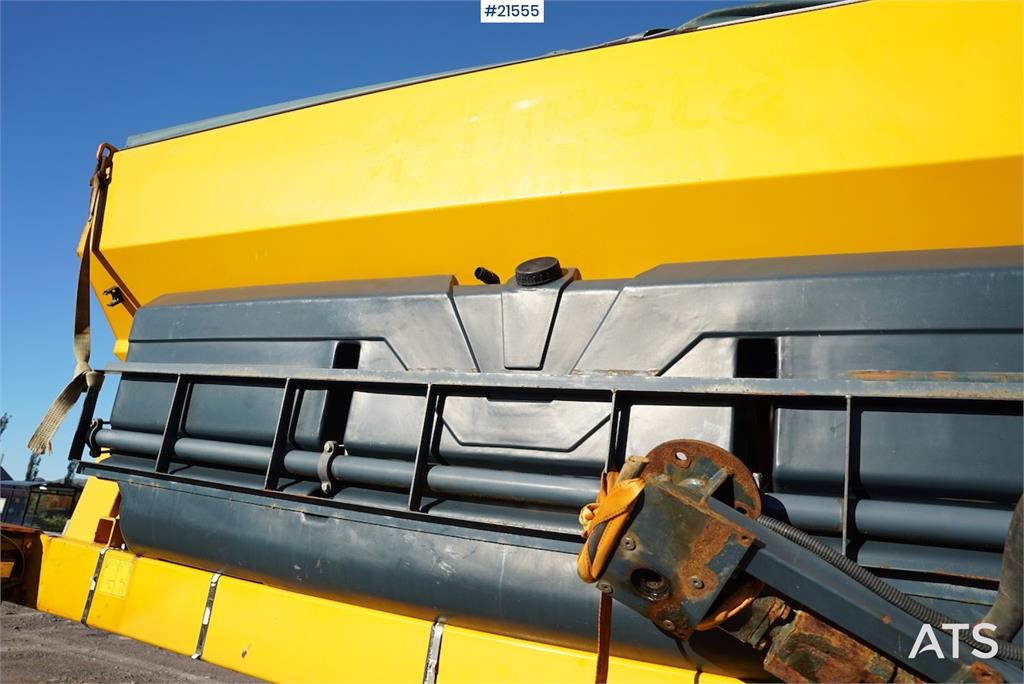 Schmidt Stratos B70-36 sand spreader with control panel