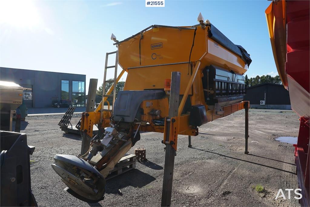 Schmidt Stratos B70-36 sand spreader with control panel