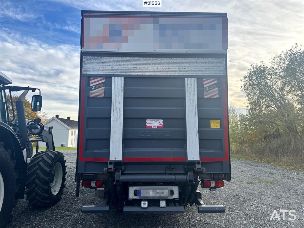 Mercedes-Benz Atego 1530 Box Truck w/ Full Side Opening. 185,000