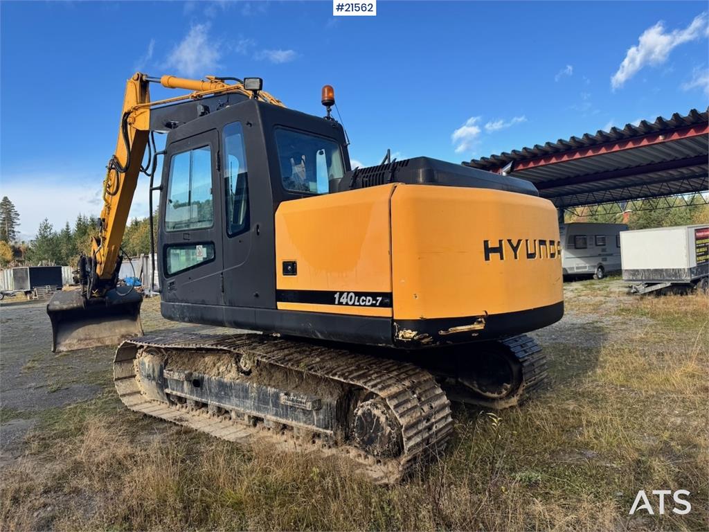 Hyundai 140LC-7