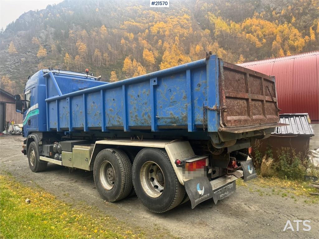 Scania R500 Hook truck w/ Box.
