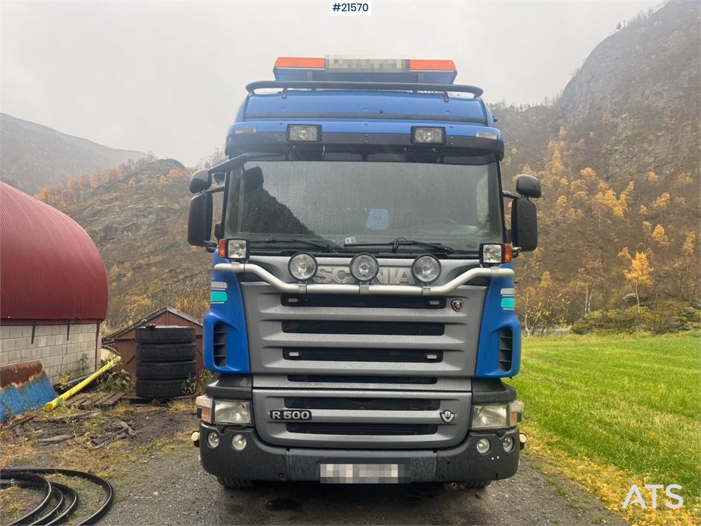 Scania R500 Hook truck w/ Box.