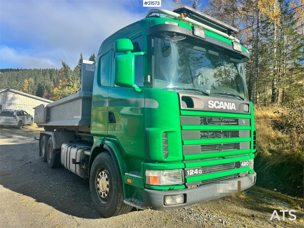 Scania 124G 6x2 Hook truck.