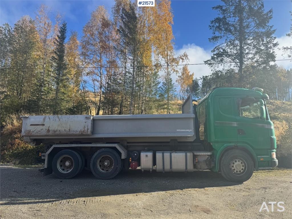 Scania 124G 6x2 Hook truck.
