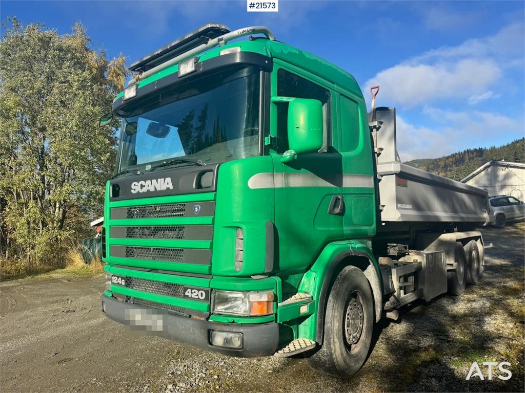 Scania 124G 6x2 Hook truck.