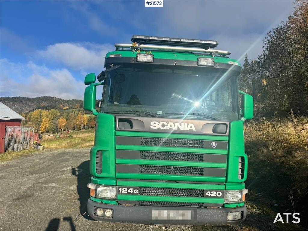 Scania 124G 6x2 Hook truck.