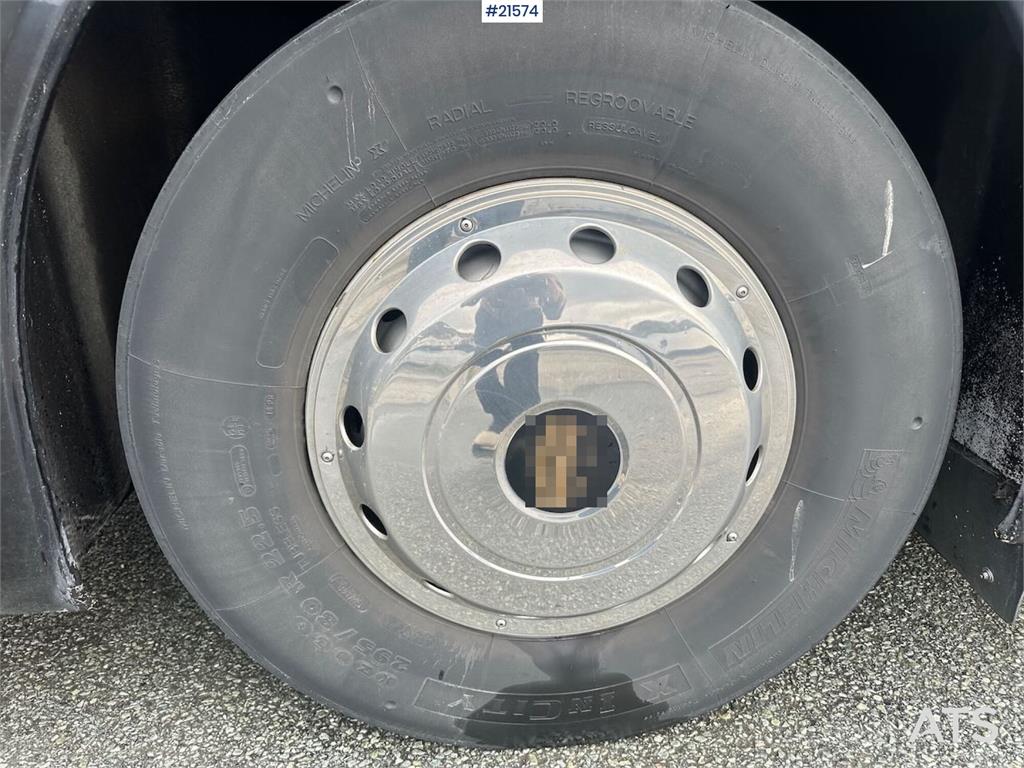 Setra S411 tour bus w/ 29+2+1 seats and winter tires. Lo