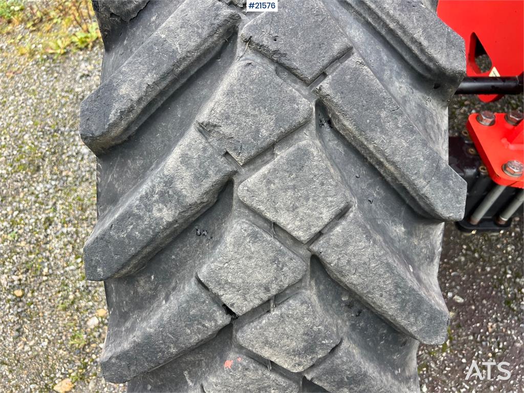 Manitou 200 ATJ Telehandler