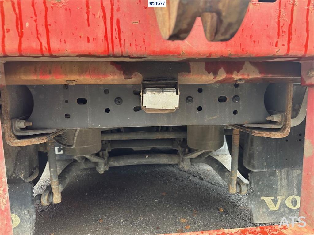 Volvo FM 410 skip dumper 6x2 w/ Laxo body, extension and