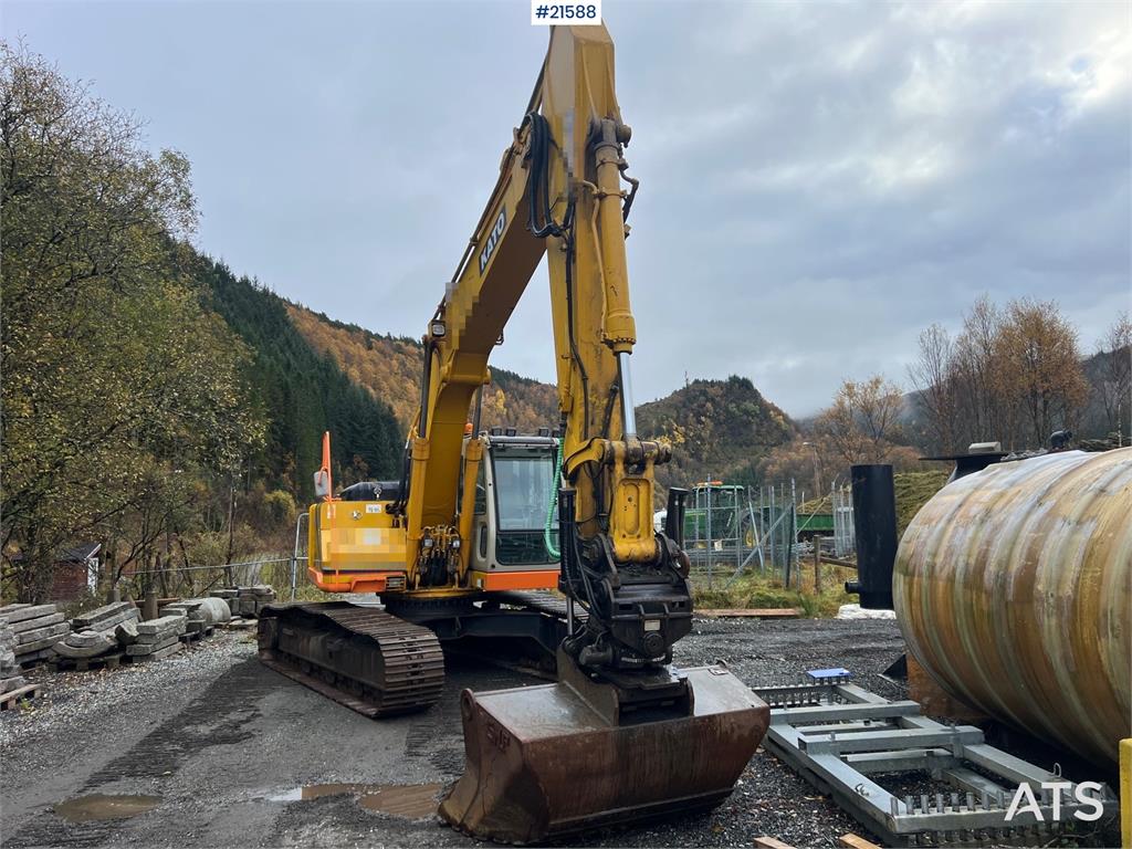 Kato HD 823 MR excavator w/ rototilt, sanding bucket, A