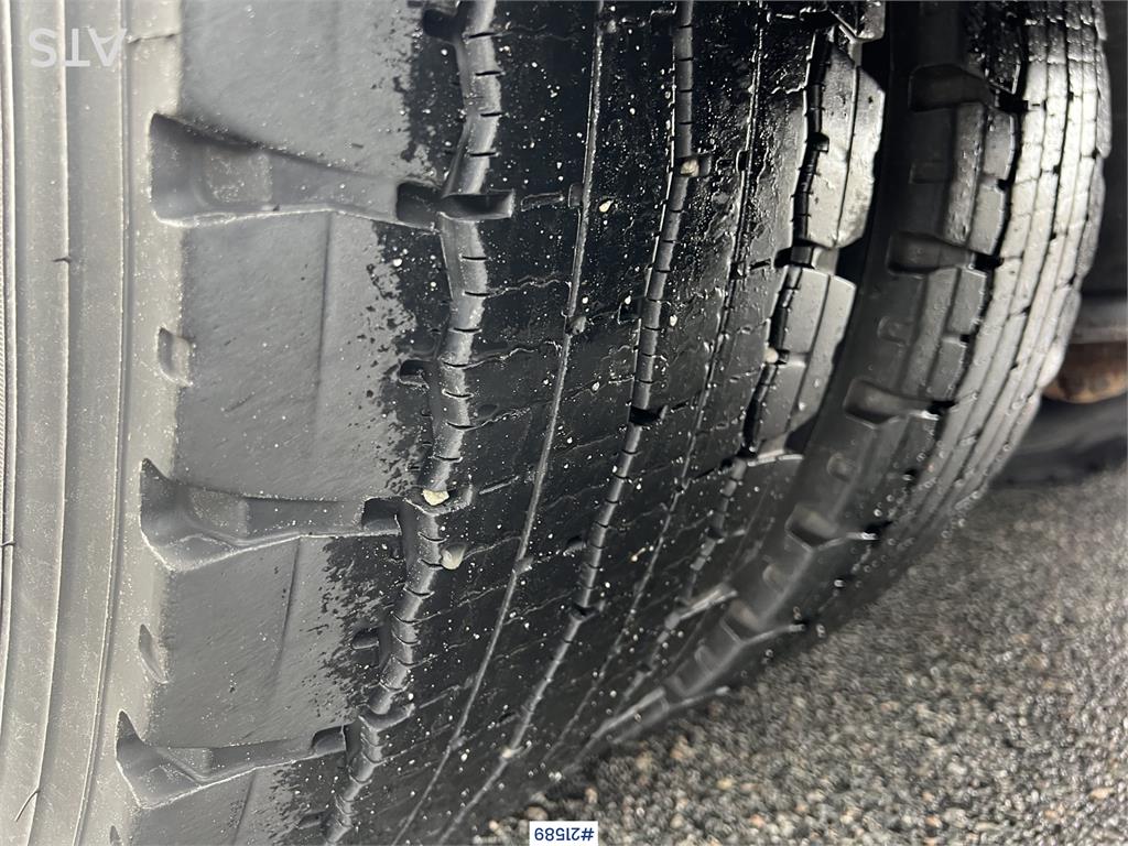 Scania R500 6x2 box truck w/ 2 temp refrigerator/freezer