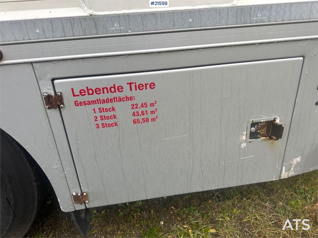 Volvo 540 8x4 livestock truck w/ Finkl body, onspot and