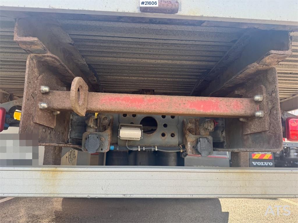 Volvo FE320 4x2 Crane truck w/ Effer 145 Crane.