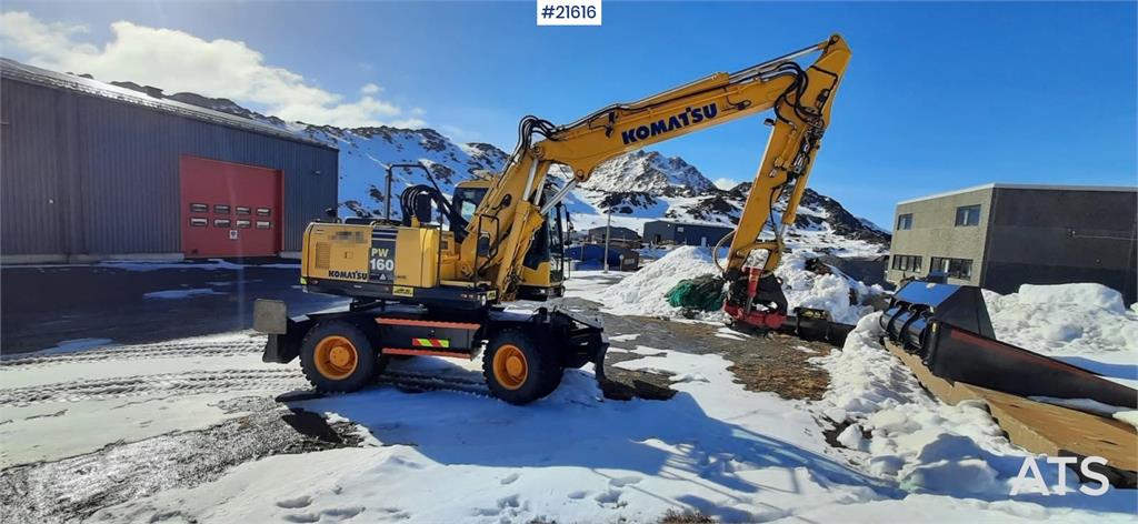 Komatsu PW 160-7K Wheel Excavator w/ Rototilt