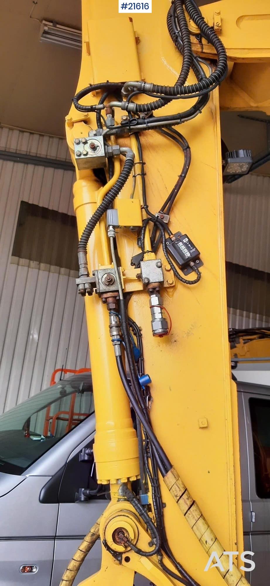 Komatsu PW 160-7K Wheel Excavator w/ Rototilt