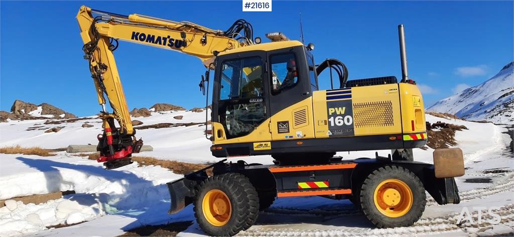 Komatsu PW 160-7K Wheel Excavator w/ Rototilt