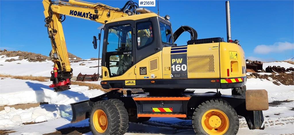 Komatsu PW 160-7K Wheel Excavator w/ Rototilt