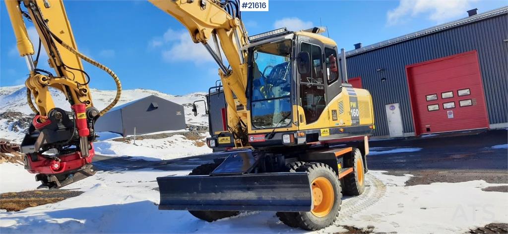 Komatsu PW 160-7K Wheel Excavator w/ Rototilt