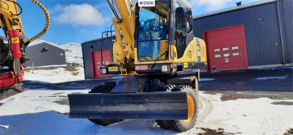 Komatsu PW 160-7K Wheel Excavator w/ Rototilt