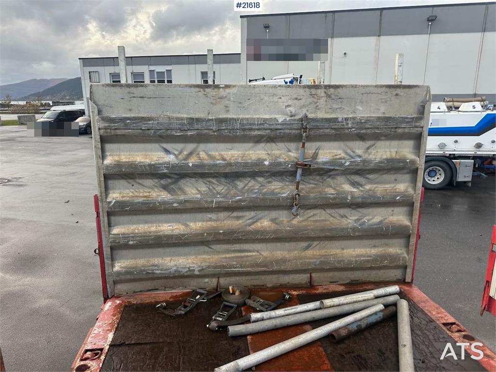 Vang DC 111 Ts 3 axle well trailer