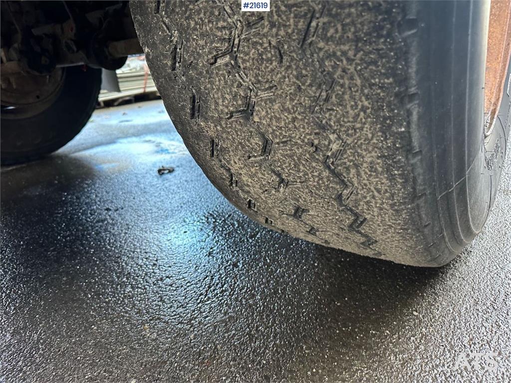 Spitzer silo trailer, 3-axle bulk trailer.