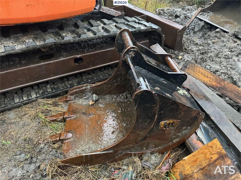 Hitachi ZX85 US Crawler Excavator w/ 2 Buckets WATCH VIDEO