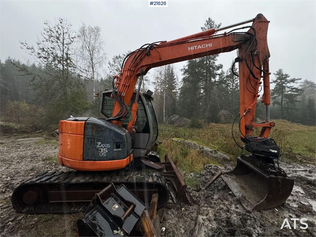 Hitachi ZX85 US Crawler Excavator w/ 2 Buckets WATCH VIDEO