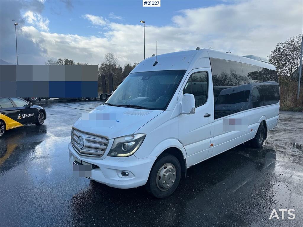 Mercedes-Benz sprinter minibus 4x2 w/ 16+1 seats, wheelchair ram