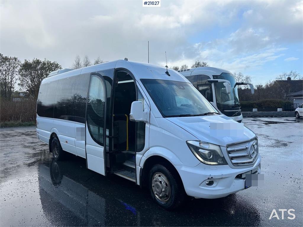 Mercedes-Benz sprinter minibus 4x2 w/ 16+1 seats, wheelchair ram