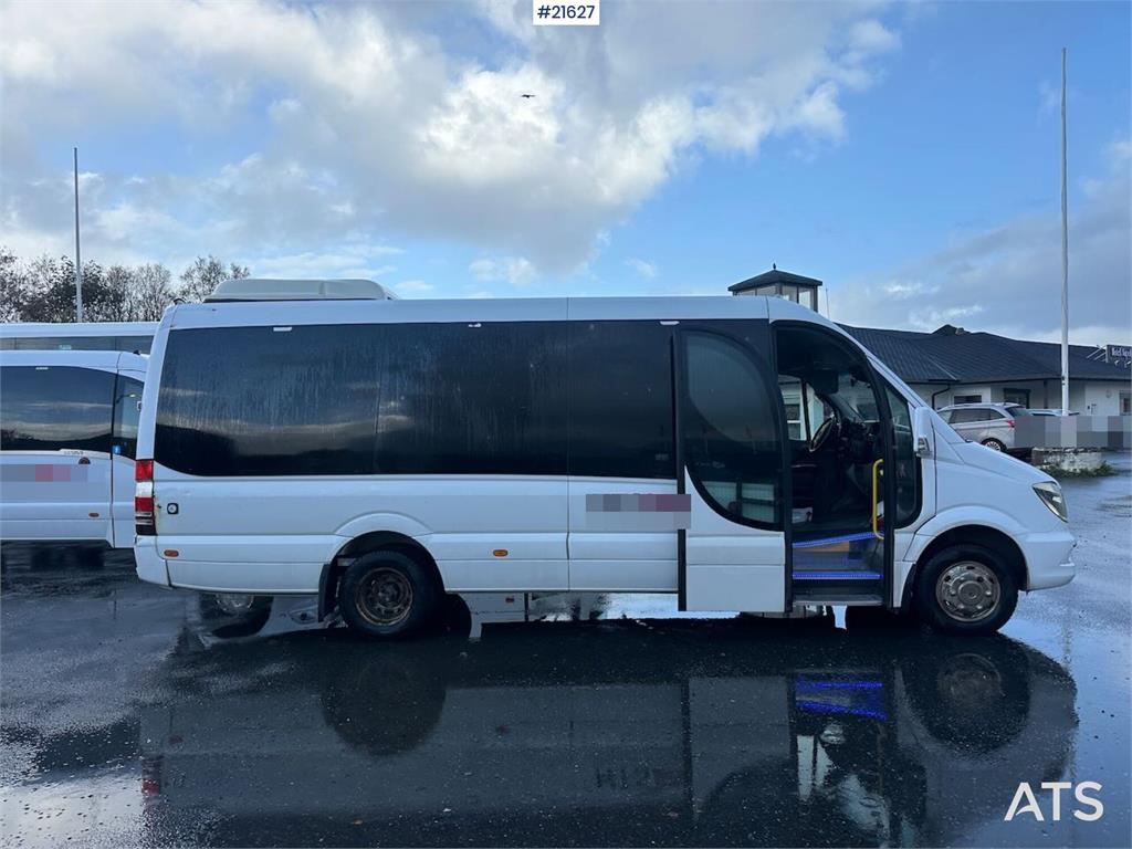 Mercedes-Benz sprinter minibus 4x2 w/ 16+1 seats, wheelchair ram