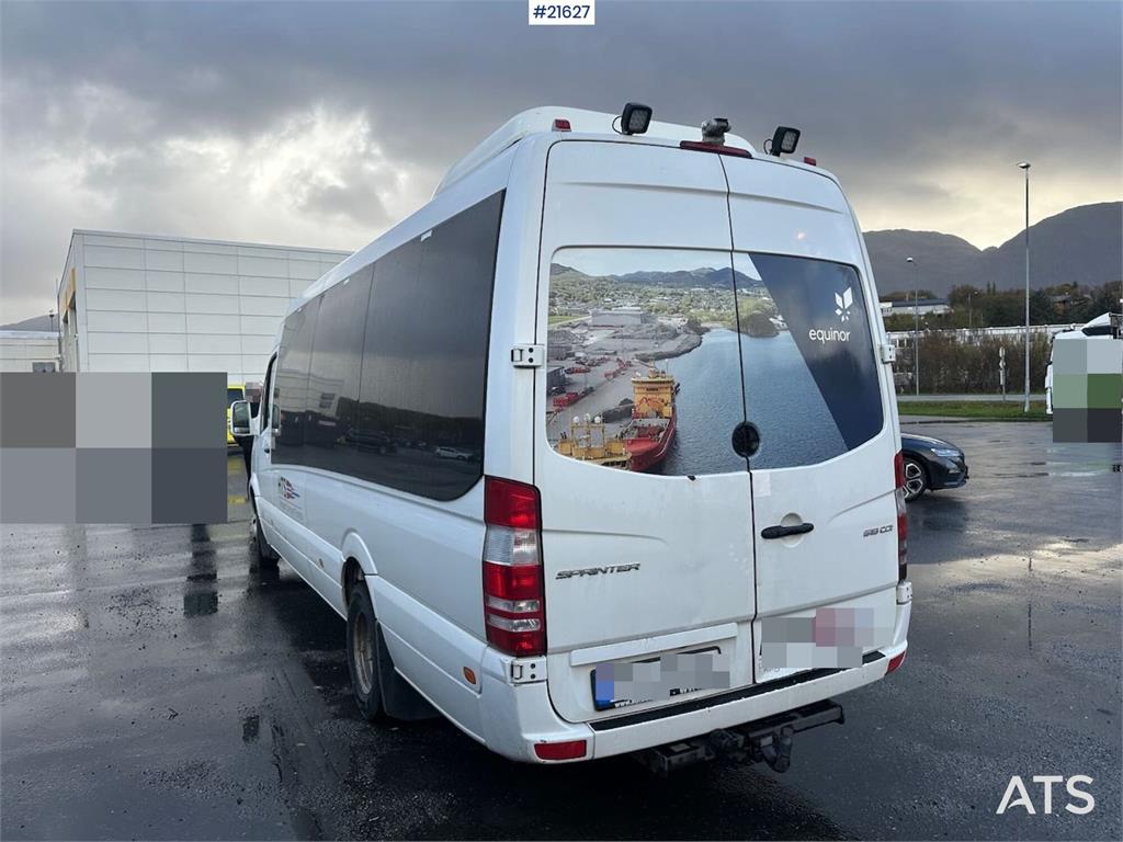 Mercedes-Benz sprinter minibus 4x2 w/ 16+1 seats, wheelchair ram