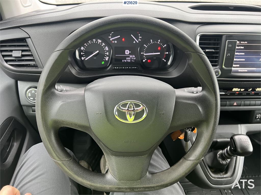 Toyota Proace Van