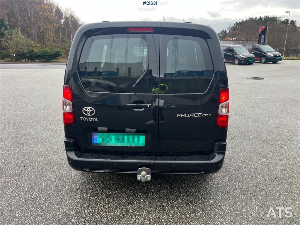 Toyota Proace city 4x2 Van